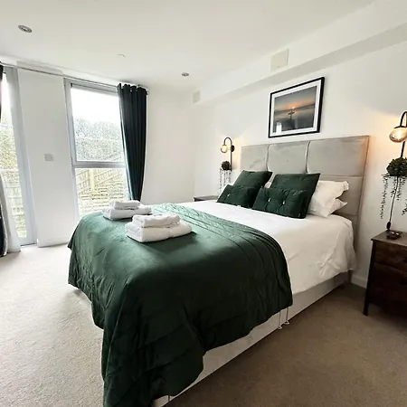 18 Zinc Holiday home *